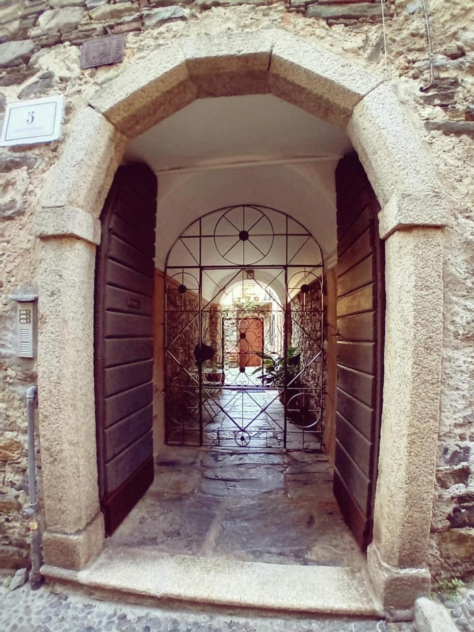 Casa Longhi Apartment Orta San Giulio Exterior photo