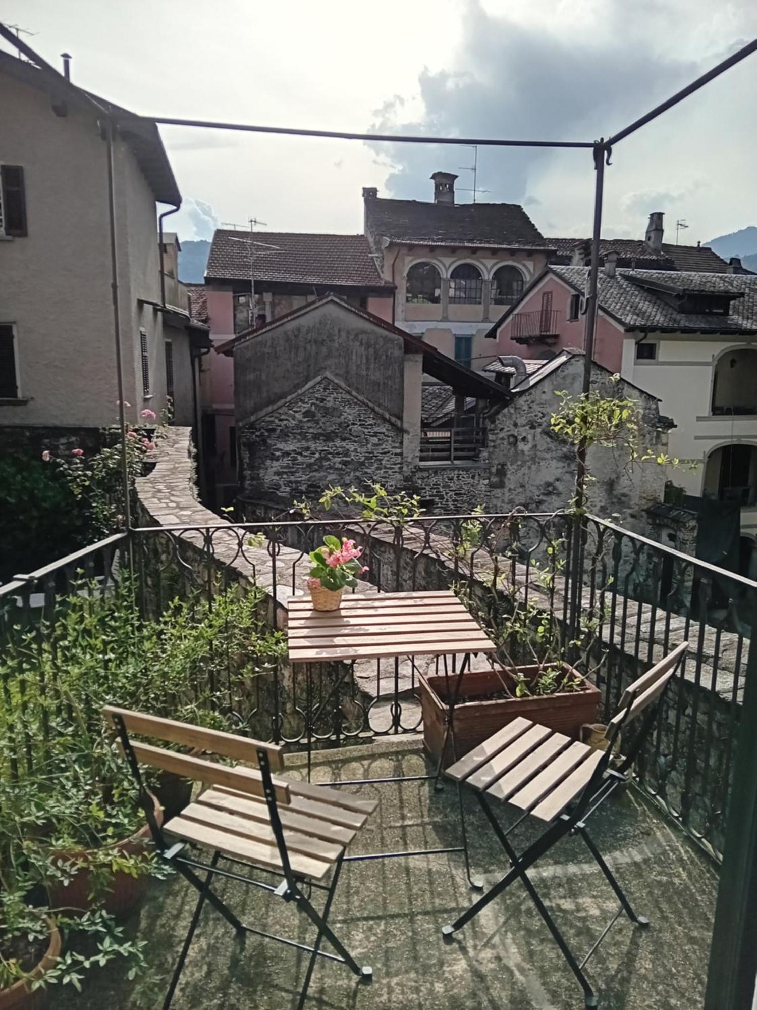 Casa Longhi Apartment Orta San Giulio Exterior photo